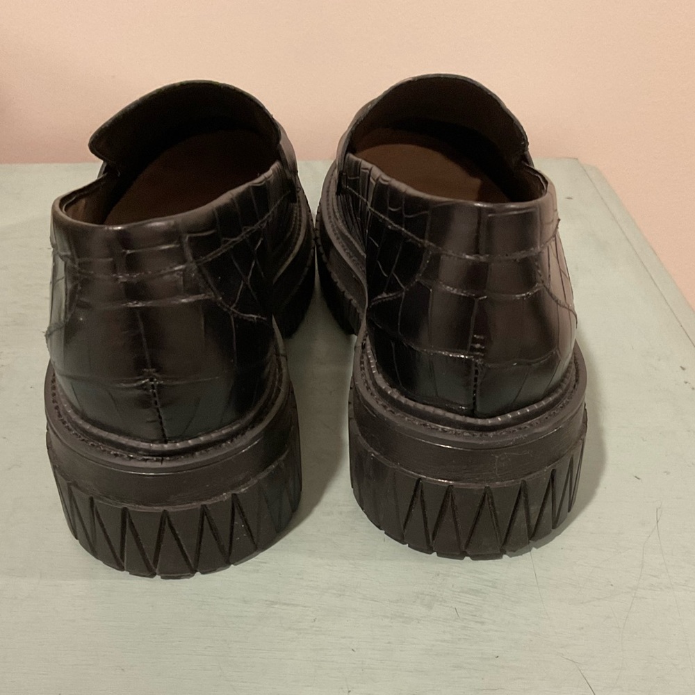 SCHUTZ Black Croc Embossed Leather Loafers Size 9 - Picture 6 of 7